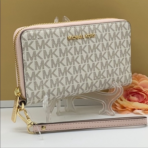 MICHAEL KORS LARGE FLAT MF PHONE CASE POWDER BLUSH WALLET - WRISTLET - Picture 4 of 16